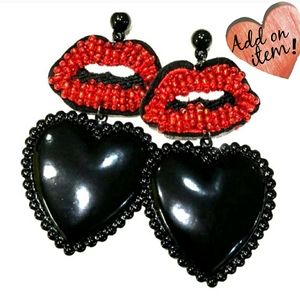 💗Kiss & Tell Drop Earrings